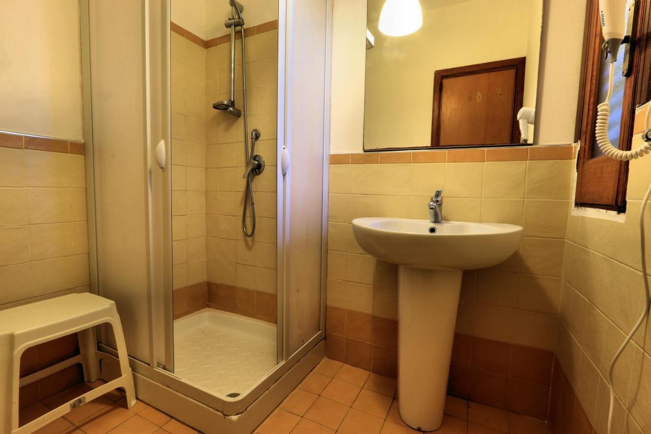 Testa Di Monaco - Basic Beach Accommodations 카포오를란도 외부 사진