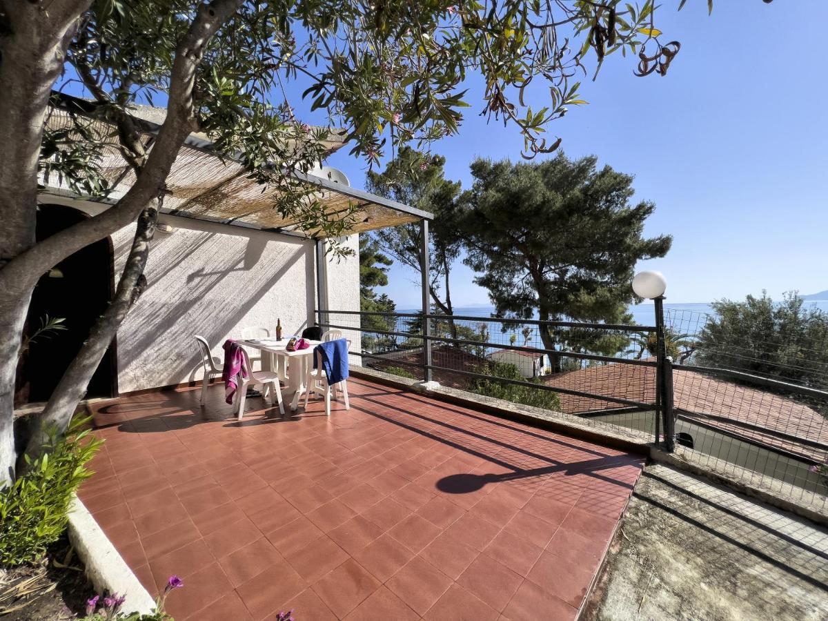 Testa Di Monaco - Basic Beach Accommodations 카포오를란도 외부 사진