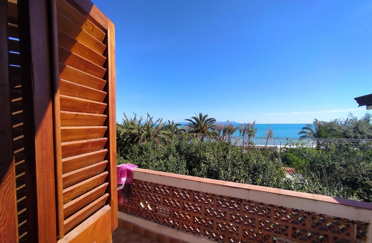 Testa Di Monaco - Basic Beach Accommodations 카포오를란도 외부 사진