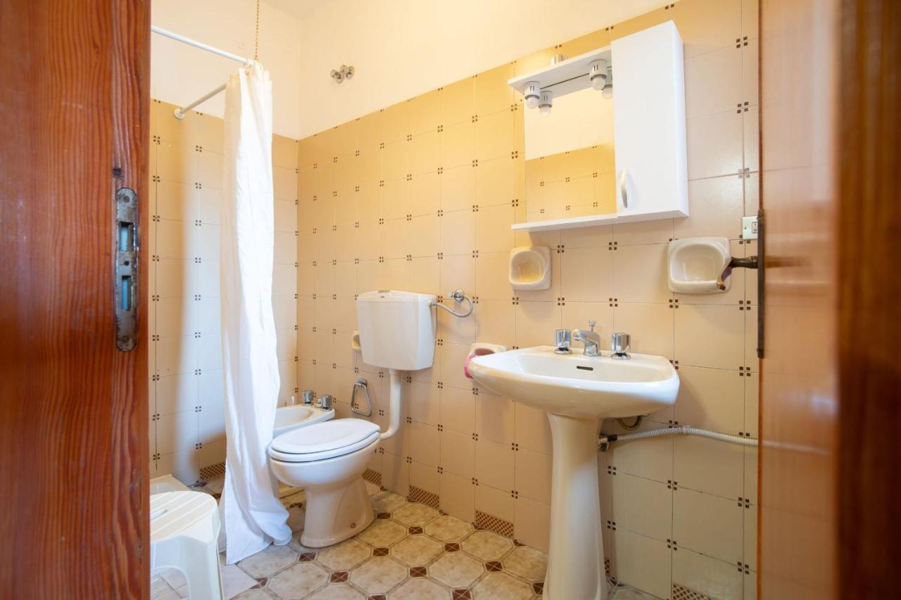 Testa Di Monaco - Basic Beach Accommodations 카포오를란도 외부 사진