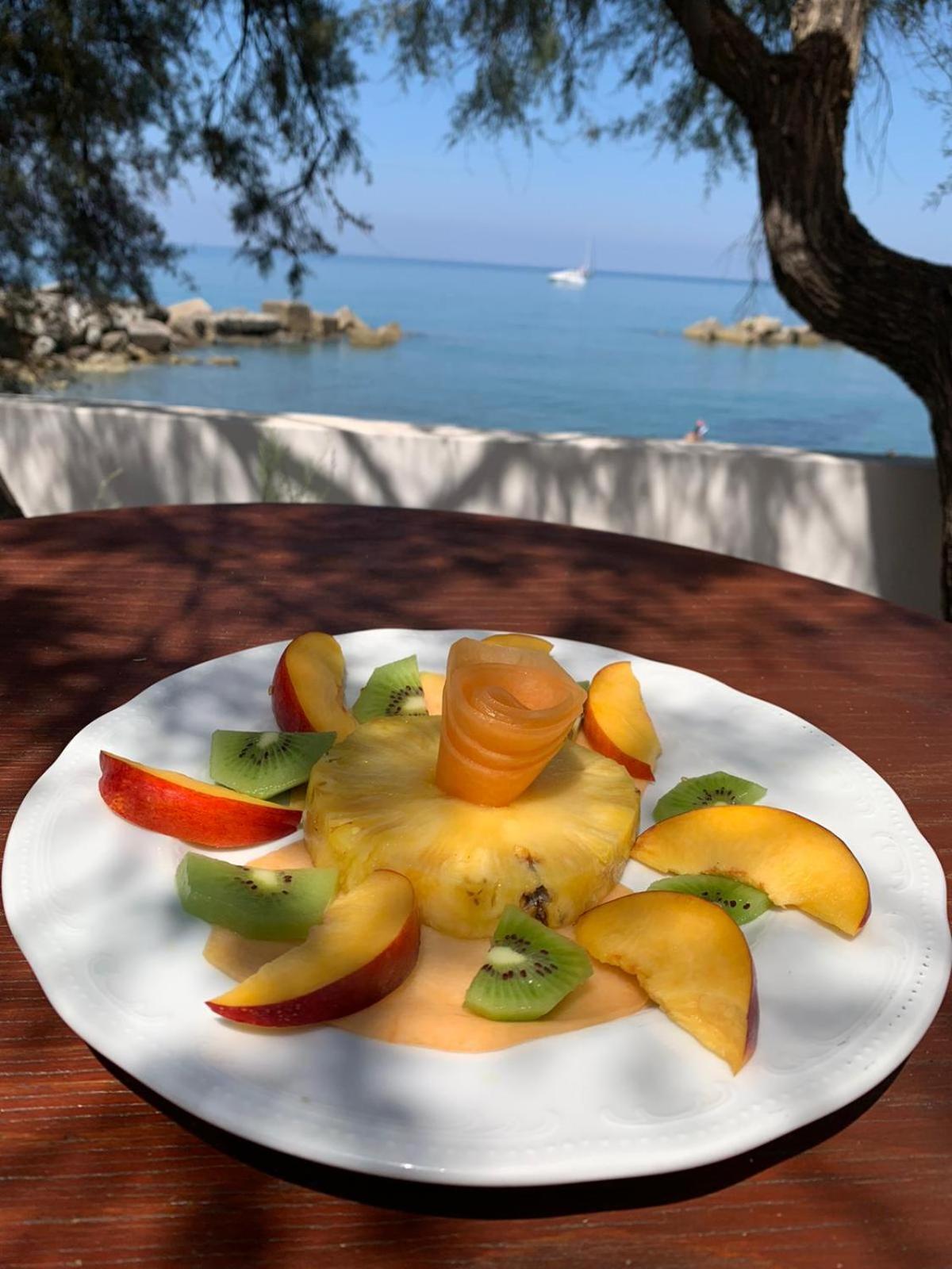 Testa Di Monaco - Basic Beach Accommodations 카포오를란도 외부 사진